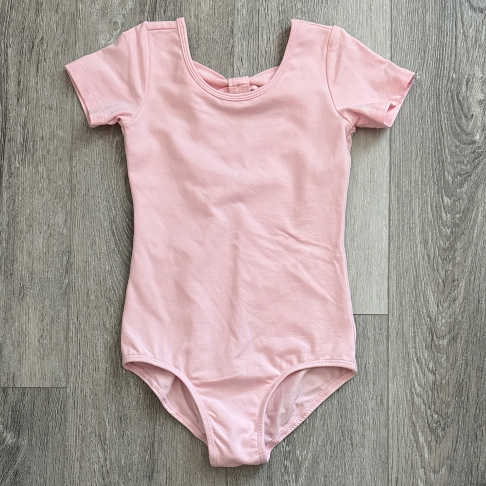 NWOT Stelle Pink Ballet Leotard with Back Bow Size 5-6 (160)